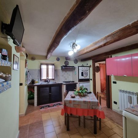 Ferienwohnung Il Sentiero Poggio Bustone Exterior foto
