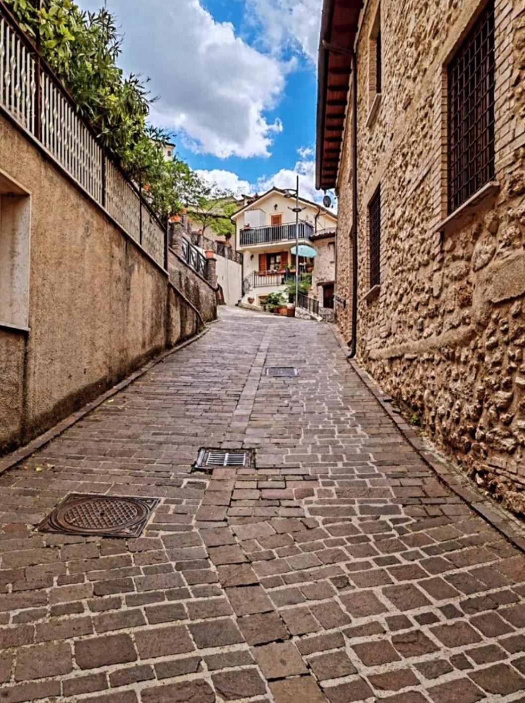 Ferienwohnung Il Sentiero Poggio Bustone Exterior foto