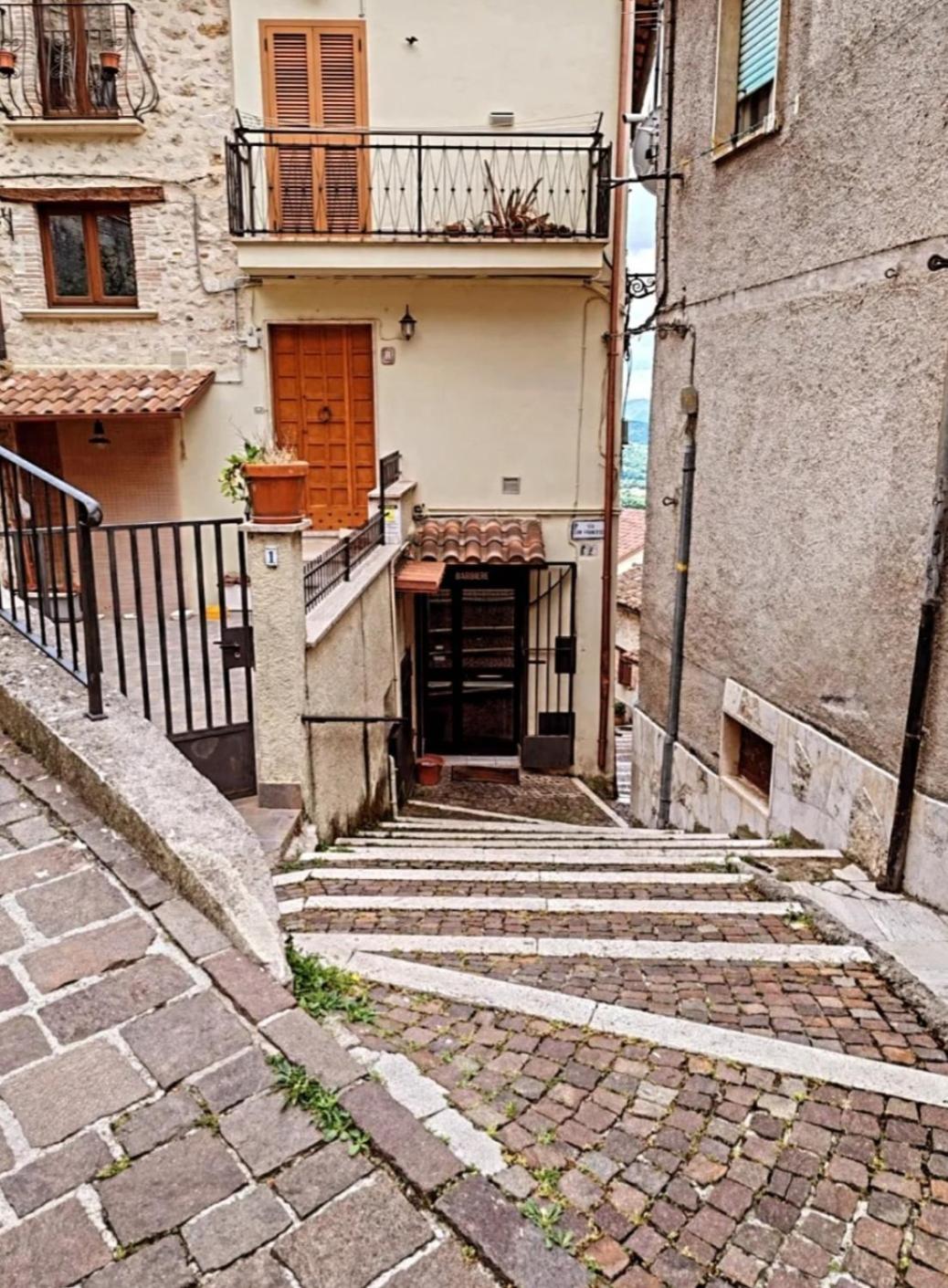 Ferienwohnung Il Sentiero Poggio Bustone Exterior foto